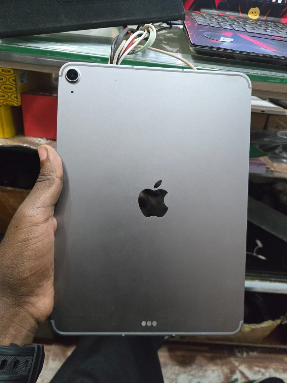 Apple iPad held at Runda Technologies shop
